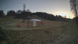Skiareál Lázeňský vrch - Sjezdovka - 13.12.2025 v 15:39 Skiareál Lázeňský vrch - Sjezdovka - 13.12.2025 v 15:39