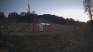 Skiareál Lázeňský vrch - Sjezdovka - 13.12.2025 v 16:24 Skiareál Lázeňský vrch - Sjezdovka - 13.12.2025 v 16:24