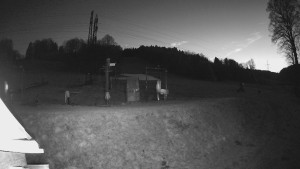 Skiareál Lázeňský vrch - Sjezdovka - 13.12.2025 v 16:49 Skiareál Lázeňský vrch - Sjezdovka - 13.12.2025 v 16:49