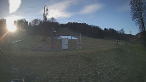 Skiareál Lázeňský vrch - Sjezdovka - 18.12.2025 v 09:54 Skiareál Lázeňský vrch - Sjezdovka - 18.12.2025 v 09:54