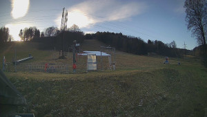 Skiareál Lázeňský vrch - Sjezdovka - 18.12.2025 v 09:59 Skiareál Lázeňský vrch - Sjezdovka - 18.12.2025 v 09:59