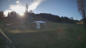 Skiareál Lázeňský vrch - Sjezdovka - 18.12.2025 v 11:14 Skiareál Lázeňský vrch - Sjezdovka - 18.12.2025 v 11:14