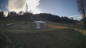 Skiareál Lázeňský vrch - Sjezdovka - 18.12.2025 v 12:14 Skiareál Lázeňský vrch - Sjezdovka - 18.12.2025 v 12:14