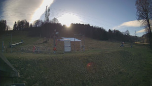 Skiareál Lázeňský vrch - Sjezdovka - 18.12.2025 v 12:39 Skiareál Lázeňský vrch - Sjezdovka - 18.12.2025 v 12:39