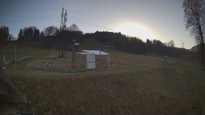 Skiareál Lázeňský vrch - Sjezdovka - 18.12.2025 v 14:04 Skiareál Lázeňský vrch - Sjezdovka - 18.12.2025 v 14:04