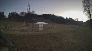 Skiareál Lázeňský vrch - Sjezdovka - 18.12.2025 v 15:59 Skiareál Lázeňský vrch - Sjezdovka - 18.12.2025 v 15:59