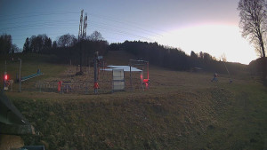 Skiareál Lázeňský vrch - Sjezdovka - 18.12.2025 v 16:24 Skiareál Lázeňský vrch - Sjezdovka - 18.12.2025 v 16:24