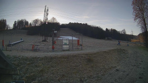 Skiareál Lázeňský vrch - Sjezdovka - 22.12.2025 v 11:43 Skiareál Lázeňský vrch - Sjezdovka - 22.12.2025 v 11:43