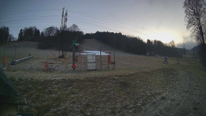 Skiareál Lázeňský vrch - Sjezdovka - 22.12.2025 v 15:44 Skiareál Lázeňský vrch - Sjezdovka - 22.12.2025 v 15:44