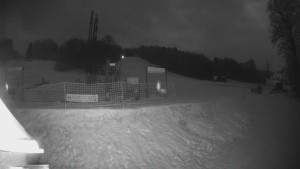 Skiareál Lázeňský vrch - Sjezdovka - 2.2.2026 v 01:39 Skiareál Lázeňský vrch - Sjezdovka - 2.2.2026 v 01:39