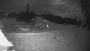 Skiareál Lázeňský vrch - Sjezdovka - 2.2.2026 v 02:09 Skiareál Lázeňský vrch - Sjezdovka - 2.2.2026 v 02:09