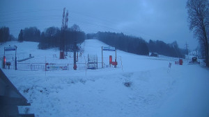Skiareál Lázeňský vrch - Sjezdovka - 2.2.2026 v 07:04 Skiareál Lázeňský vrch - Sjezdovka - 2.2.2026 v 07:04
