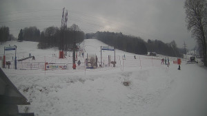 Skiareál Lázeňský vrch - Sjezdovka - 2.2.2026 v 10:24 Skiareál Lázeňský vrch - Sjezdovka - 2.2.2026 v 10:24