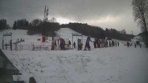 Skiareál Lázeňský vrch - Sjezdovka - 16.2.2026 v 11:09 Skiareál Lázeňský vrch - Sjezdovka - 16.2.2026 v 11:09