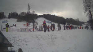 Skiareál Lázeňský vrch - Sjezdovka - 16.2.2026 v 11:19 Skiareál Lázeňský vrch - Sjezdovka - 16.2.2026 v 11:19