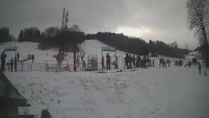 Skiareál Lázeňský vrch - Sjezdovka - 16.2.2026 v 11:29 Skiareál Lázeňský vrch - Sjezdovka - 16.2.2026 v 11:29