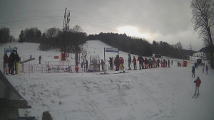 Skiareál Lázeňský vrch - Sjezdovka - 16.2.2026 v 11:34 Skiareál Lázeňský vrch - Sjezdovka - 16.2.2026 v 11:34