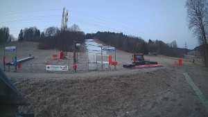 Skiareál Lázeňský vrch - Sjezdovka - 23.3.2026 v 05:39 Skiareál Lázeňský vrch - Sjezdovka - 23.3.2026 v 05:39