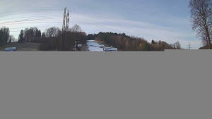 Skiareál Lázeňský vrch - Sjezdovka - 23.3.2026 v 07:45 Skiareál Lázeňský vrch - Sjezdovka - 23.3.2026 v 07:45