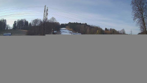 Skiareál Lázeňský vrch - Sjezdovka - 23.3.2026 v 08:05 Skiareál Lázeňský vrch - Sjezdovka - 23.3.2026 v 08:05