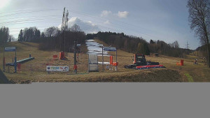 Skiareál Lázeňský vrch - Sjezdovka - 23.3.2026 v 09:10 Skiareál Lázeňský vrch - Sjezdovka - 23.3.2026 v 09:10