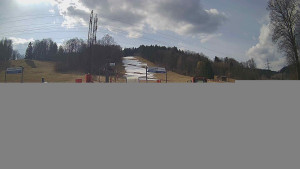 Skiareál Lázeňský vrch - Sjezdovka - 23.3.2026 v 10:15 Skiareál Lázeňský vrch - Sjezdovka - 23.3.2026 v 10:15