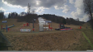 Skiareál Lázeňský vrch - Sjezdovka - 23.3.2026 v 10:35 Skiareál Lázeňský vrch - Sjezdovka - 23.3.2026 v 10:35