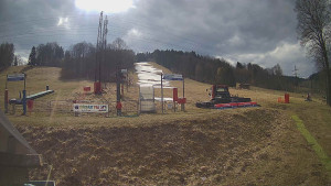 Skiareál Lázeňský vrch - Sjezdovka - 23.3.2026 v 11:30 Skiareál Lázeňský vrch - Sjezdovka - 23.3.2026 v 11:30