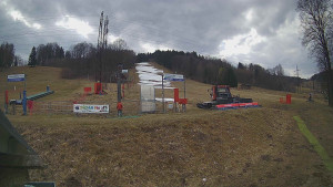 Skiareál Lázeňský vrch - Sjezdovka - 23.3.2026 v 11:40 Skiareál Lázeňský vrch - Sjezdovka - 23.3.2026 v 11:40