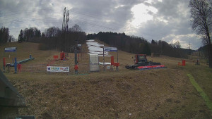 Skiareál Lázeňský vrch - Sjezdovka - 23.3.2026 v 13:39 Skiareál Lázeňský vrch - Sjezdovka - 23.3.2026 v 13:39