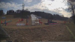 Skiareál Lázeňský vrch - Sjezdovka - 23.3.2026 v 14:50 Skiareál Lázeňský vrch - Sjezdovka - 23.3.2026 v 14:50