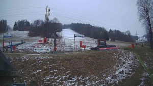 Skiareál Lázeňský vrch - Sjezdovka - 27.3.2026 v 05:49 Skiareál Lázeňský vrch - Sjezdovka - 27.3.2026 v 05:49