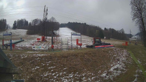 Skiareál Lázeňský vrch - Sjezdovka - 27.3.2026 v 07:54 Skiareál Lázeňský vrch - Sjezdovka - 27.3.2026 v 07:54