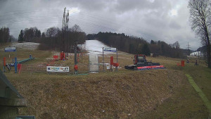 Skiareál Lázeňský vrch - Sjezdovka - 27.3.2026 v 11:34 Skiareál Lázeňský vrch - Sjezdovka - 27.3.2026 v 11:34