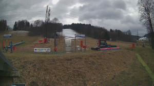 Skiareál Lázeňský vrch - Sjezdovka - 27.3.2026 v 12:19 Skiareál Lázeňský vrch - Sjezdovka - 27.3.2026 v 12:19