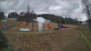 Skiareál Lázeňský vrch - Sjezdovka - 27.3.2026 v 12:24 Skiareál Lázeňský vrch - Sjezdovka - 27.3.2026 v 12:24