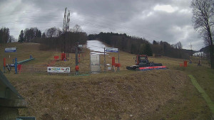 Skiareál Lázeňský vrch - Sjezdovka - 27.3.2026 v 13:39 Skiareál Lázeňský vrch - Sjezdovka - 27.3.2026 v 13:39