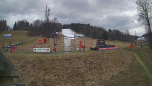 Skiareál Lázeňský vrch - Sjezdovka - 27.3.2026 v 14:04 Skiareál Lázeňský vrch - Sjezdovka - 27.3.2026 v 14:04