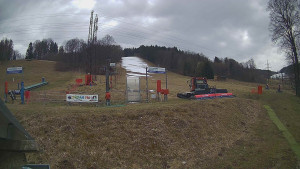 Skiareál Lázeňský vrch - Sjezdovka - 27.3.2026 v 14:14 Skiareál Lázeňský vrch - Sjezdovka - 27.3.2026 v 14:14