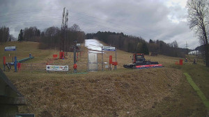 Skiareál Lázeňský vrch - Sjezdovka - 27.3.2026 v 14:24 Skiareál Lázeňský vrch - Sjezdovka - 27.3.2026 v 14:24