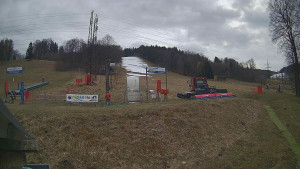 Skiareál Lázeňský vrch - Sjezdovka - 27.3.2026 v 14:29 Skiareál Lázeňský vrch - Sjezdovka - 27.3.2026 v 14:29