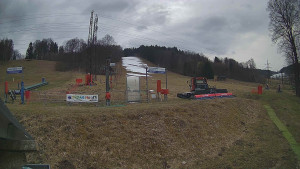 Skiareál Lázeňský vrch - Sjezdovka - 27.3.2026 v 15:39 Skiareál Lázeňský vrch - Sjezdovka - 27.3.2026 v 15:39