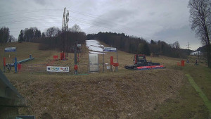 Skiareál Lázeňský vrch - Sjezdovka - 27.3.2026 v 16:14 Skiareál Lázeňský vrch - Sjezdovka - 27.3.2026 v 16:14