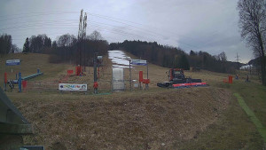 Skiareál Lázeňský vrch - Sjezdovka - 27.3.2026 v 16:39 Skiareál Lázeňský vrch - Sjezdovka - 27.3.2026 v 16:39