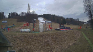 Skiareál Lázeňský vrch - Sjezdovka - 27.3.2026 v 17:14 Skiareál Lázeňský vrch - Sjezdovka - 27.3.2026 v 17:14