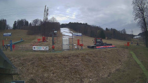 Skiareál Lázeňský vrch - Sjezdovka - 27.3.2026 v 17:19 Skiareál Lázeňský vrch - Sjezdovka - 27.3.2026 v 17:19