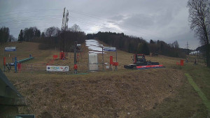 Skiareál Lázeňský vrch - Sjezdovka - 27.3.2026 v 17:39 Skiareál Lázeňský vrch - Sjezdovka - 27.3.2026 v 17:39