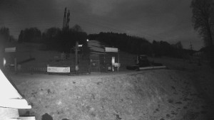 Skiareál Lázeňský vrch - Sjezdovka - 27.3.2026 v 19:04 Skiareál Lázeňský vrch - Sjezdovka - 27.3.2026 v 19:04