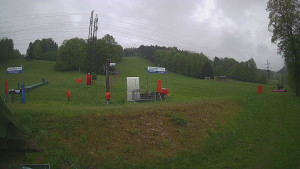 Skiareál Lázeňský vrch - Sjezdovka - 15.5.2026 v 10:59 Skiareál Lázeňský vrch - Sjezdovka - 15.5.2026 v 10:59