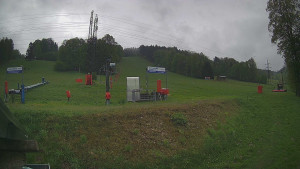 Skiareál Lázeňský vrch - Sjezdovka - 15.5.2026 v 11:14 Skiareál Lázeňský vrch - Sjezdovka - 15.5.2026 v 11:14